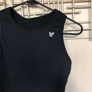 Strong Physiquez Cagged Crop